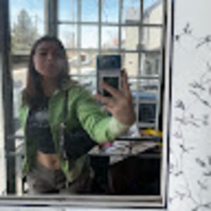 Meet your Posher, Veronica